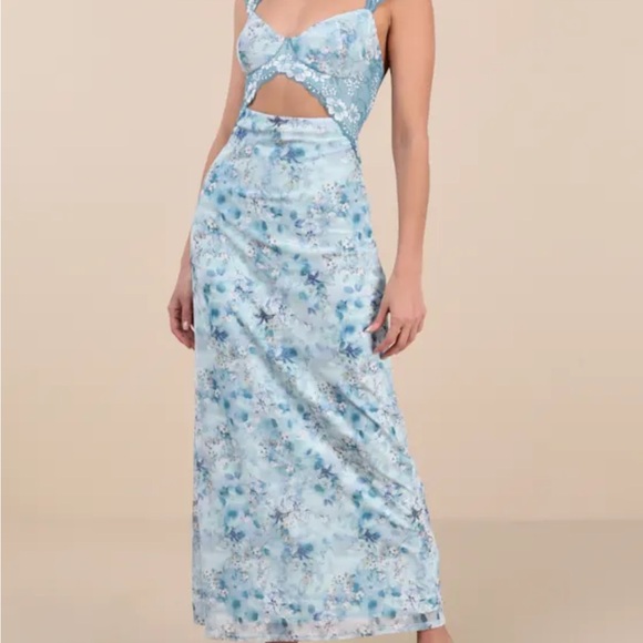 Lulus Dresses & Skirts - Lulu's Blue Floral Maxi Dress